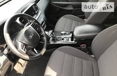 Позашляховик / Кросовер Kia Sorento 2019 в 