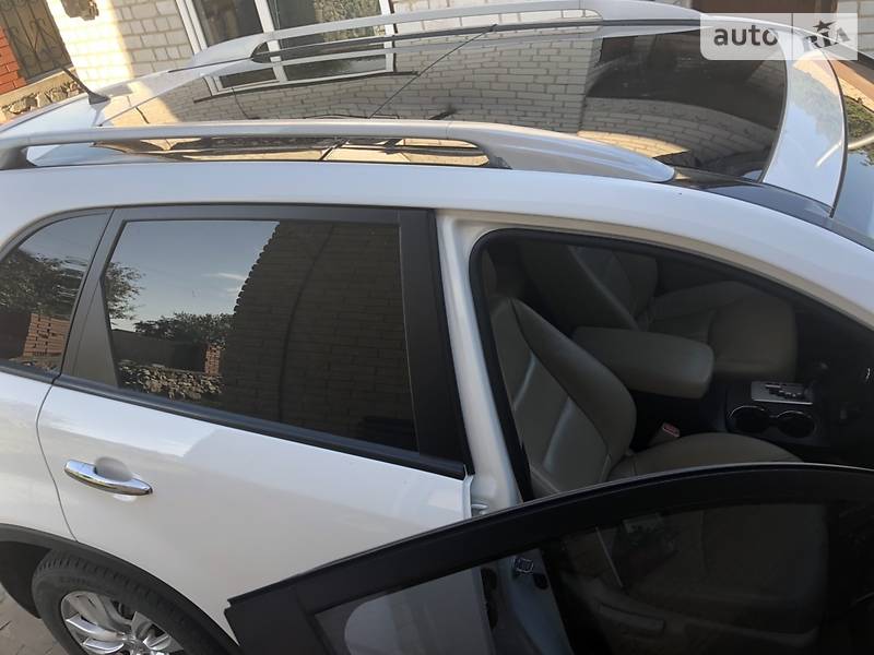 Позашляховик / Кросовер Kia Sorento 2010 в Черкасах