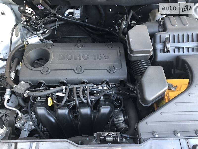 Позашляховик / Кросовер Kia Sorento 2010 в Черкасах