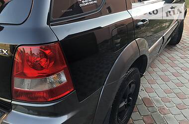 Позашляховик / Кросовер Kia Sorento 2005 в 