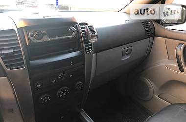 Позашляховик / Кросовер Kia Sorento 2005 в 