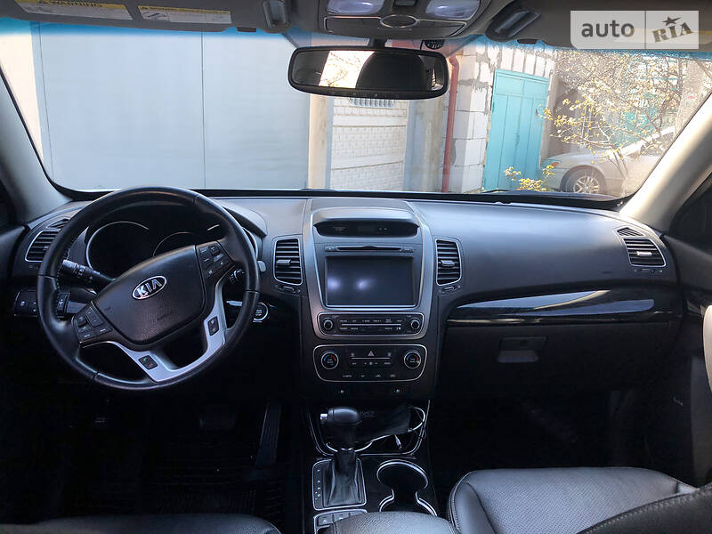Позашляховик / Кросовер Kia Sorento 2014 в Одесі