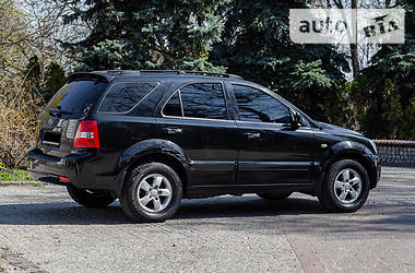 Позашляховик / Кросовер Kia Sorento 2010 в 