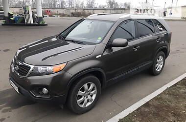 Позашляховик / Кросовер Kia Sorento 2009 в 