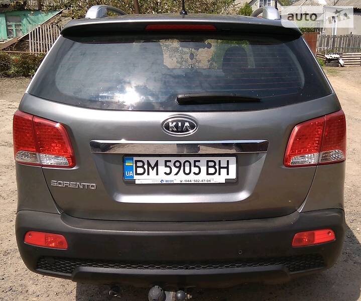 Позашляховик / Кросовер Kia Sorento 2011 в Ромнах