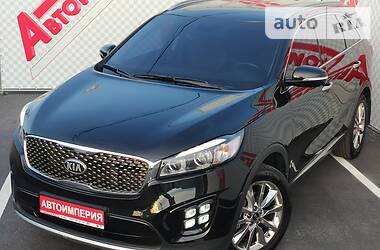 Внедорожник / Кроссовер Kia Sorento 2017 в 