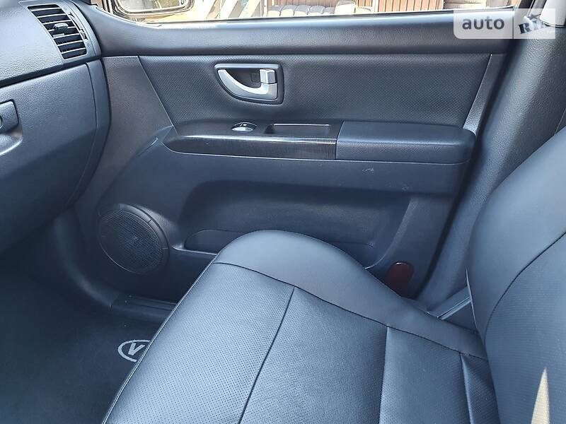 Позашляховик / Кросовер Kia Sorento 2009 в Києві