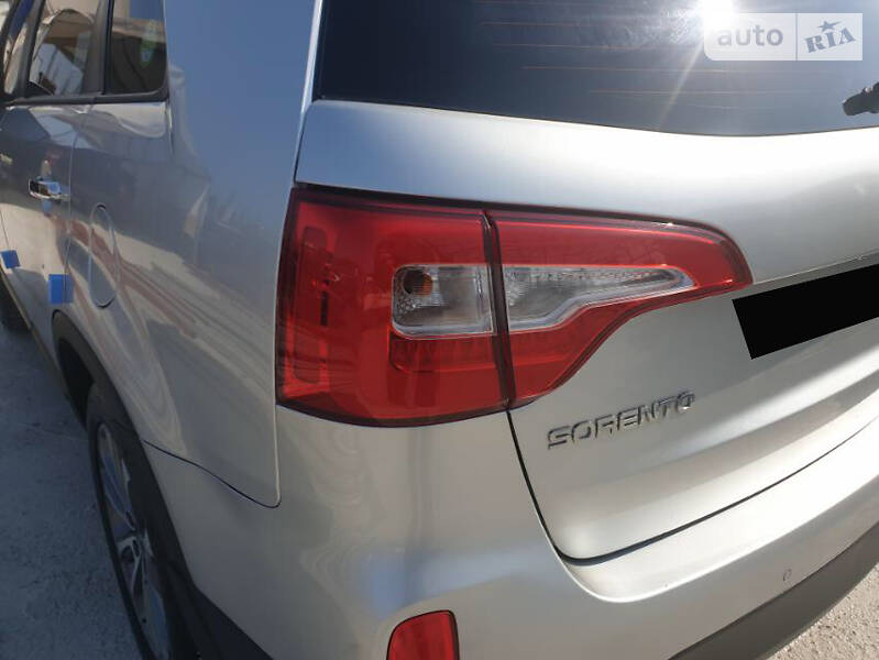 Позашляховик / Кросовер Kia Sorento 2013 в Одесі