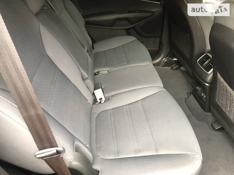 Позашляховик / Кросовер Kia Sorento 2015 в Одесі