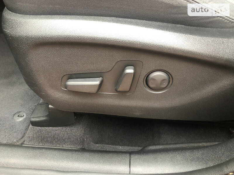 Позашляховик / Кросовер Kia Sorento 2015 в Одесі