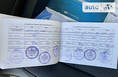 Внедорожник / Кроссовер Kia Sorento 2012 в 