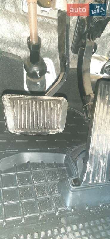 Внедорожник / Кроссовер Kia Sorento 2011 в Дрогобыче