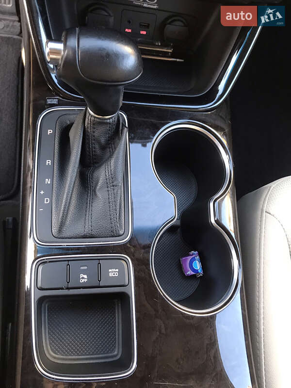 Позашляховик / Кросовер Kia Sorento 2014 в Сокалі