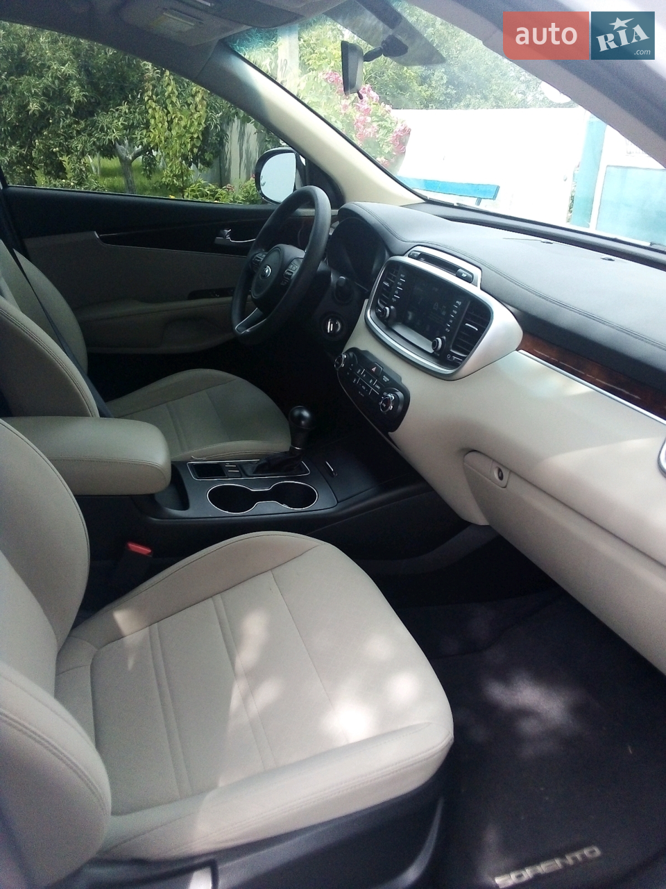 2017 Kia Sorento - мініатюра 25