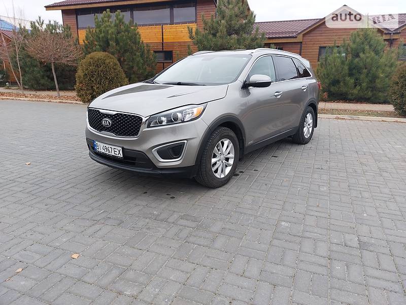 Внедорожник / Кроссовер Kia Sorento 2017 в 