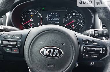 Внедорожник / Кроссовер Kia Sorento 2017 в 