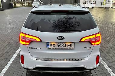 Позашляховик / Кросовер Kia Sorento 2014 в Харкові