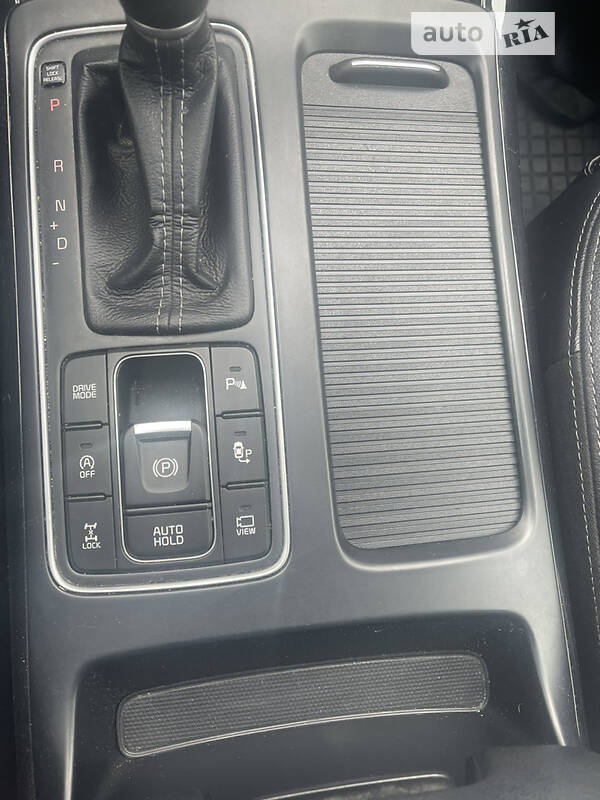 Внедорожник / Кроссовер Kia Sorento 2016 в Тернополе