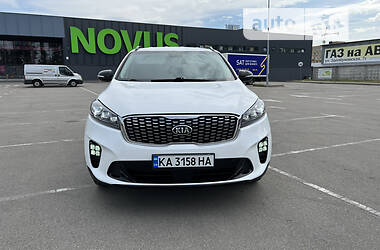 Внедорожник / Кроссовер Kia Sorento 2019 в 