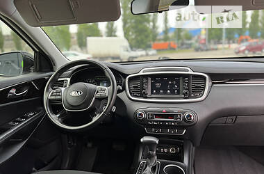 Внедорожник / Кроссовер Kia Sorento 2019 в 
