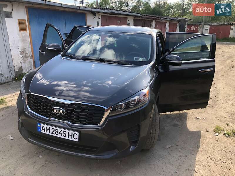 Позашляховик / Кросовер Kia Sorento 2018 в Житомирі
