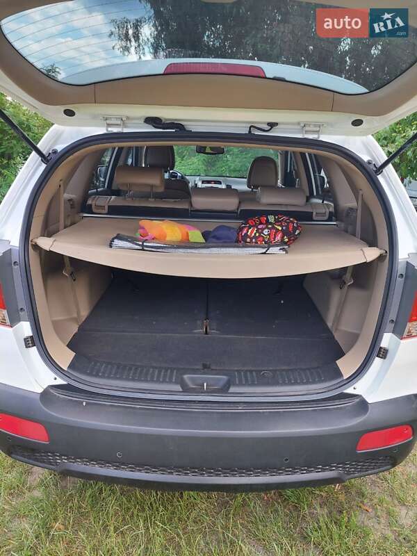 Внедорожник / Кроссовер Kia Sorento 2010 в Золотоноше