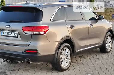 Внедорожник / Кроссовер Kia Sorento 2017 в 
