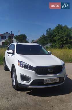 Внедорожник / Кроссовер Kia Sorento 2015 в Снятине