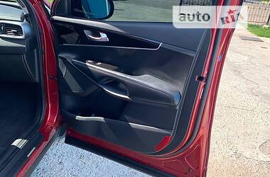 Внедорожник / Кроссовер Kia Sorento 2018 в 