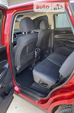 Внедорожник / Кроссовер Kia Sorento 2018 в 