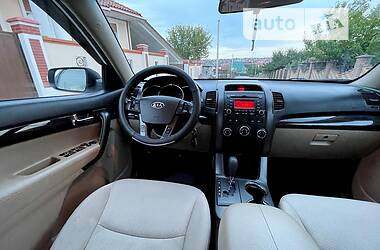 Внедорожник / Кроссовер Kia Sorento 2012 в Хмельницком