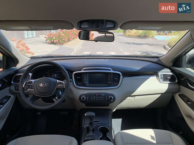 Позашляховик / Кросовер Kia Sorento 2018 в Києві