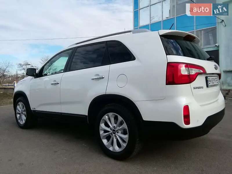Внедорожник / Кроссовер Kia Sorento 2013 в Одессе
