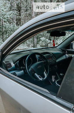 Внедорожник / Кроссовер Kia Sorento 2011 в 