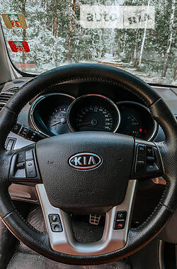 Внедорожник / Кроссовер Kia Sorento 2011 в 