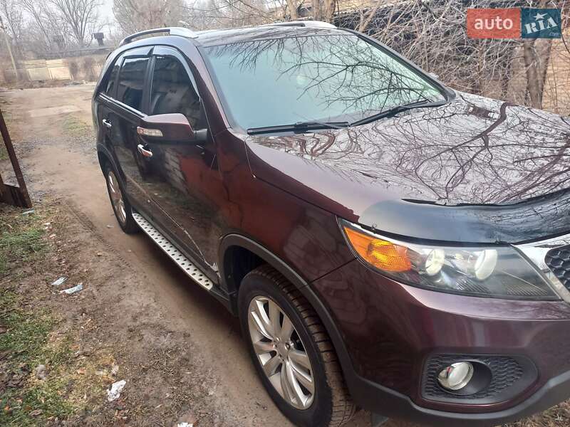 Позашляховик / Кросовер Kia Sorento 2011 в Кам'янському