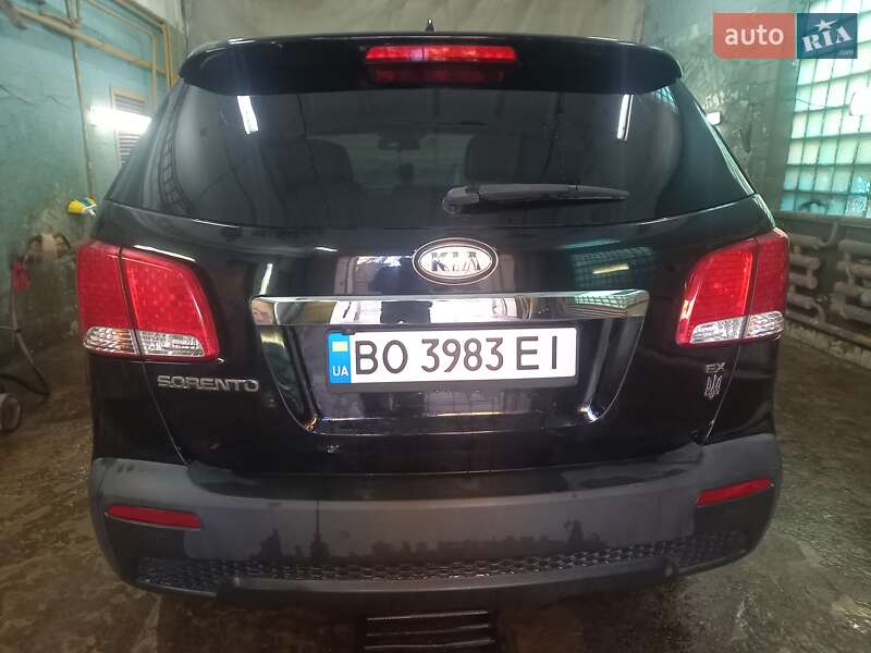 Позашляховик / Кросовер Kia Sorento 2010 в Тернополі