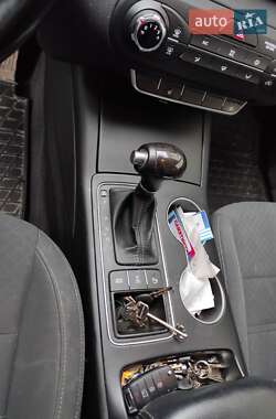 Внедорожник / Кроссовер Kia Sorento 2015 в Днепре