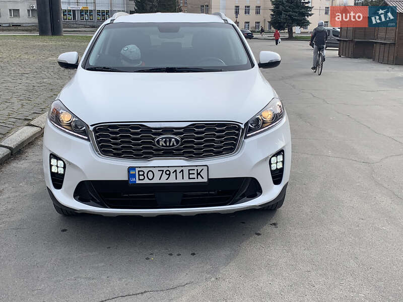 Внедорожник / Кроссовер Kia Sorento 2018 в Шепетовке