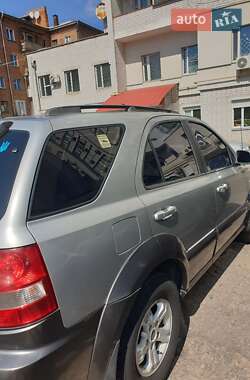 Внедорожник / Кроссовер Kia Sorento 2002 в 