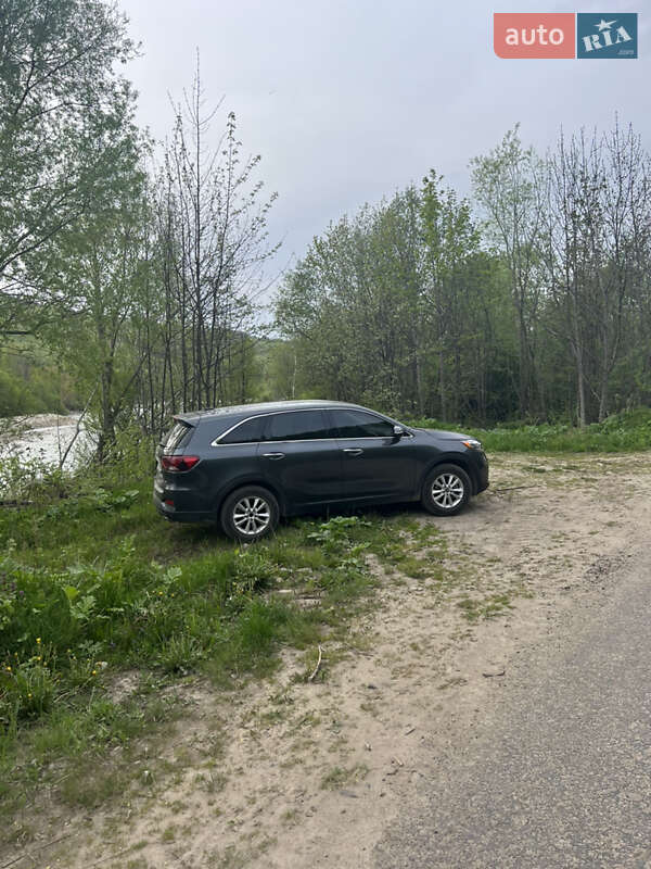 Позашляховик / Кросовер Kia Sorento 2019 в Калуші