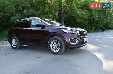 Внедорожник / Кроссовер Kia Sorento 2016 в 