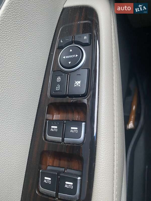 Позашляховик / Кросовер Kia Sorento 2019 в Львові