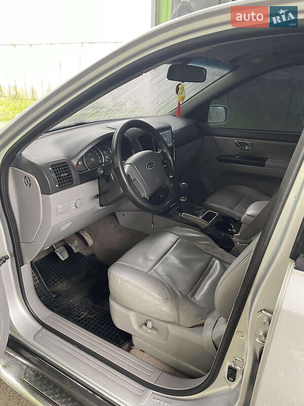 Позашляховик / Кросовер Kia Sorento 2008 в Верховині