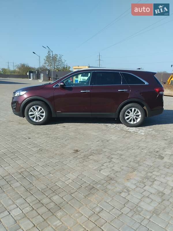 Позашляховик / Кросовер Kia Sorento 2016 в Одесі
