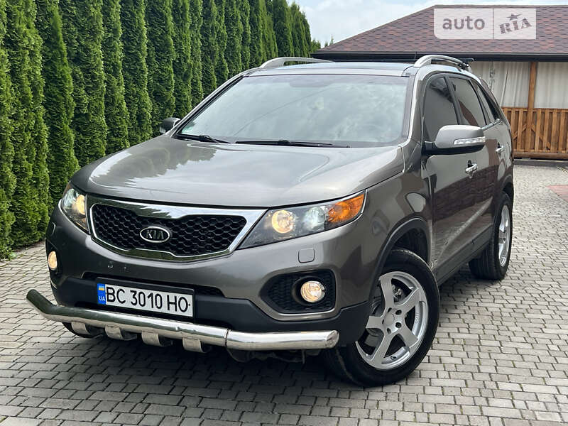 Внедорожник / Кроссовер Kia Sorento 2011 в Самборе