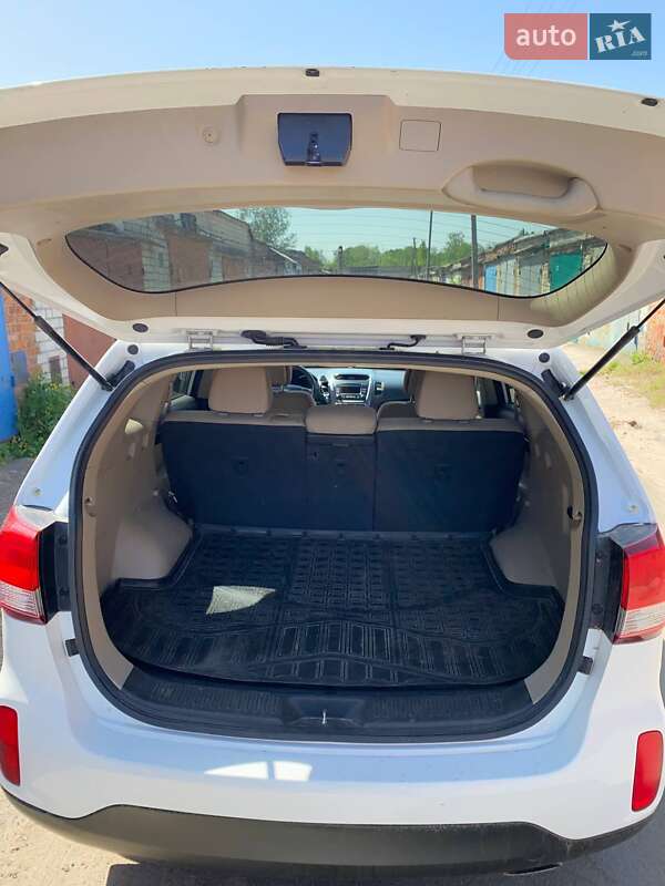 Внедорожник / Кроссовер Kia Sorento 2013 в Чернигове