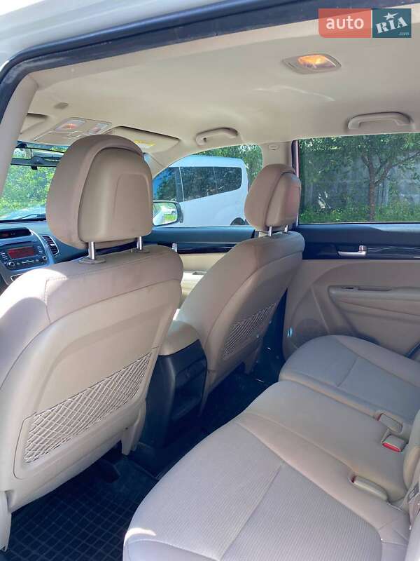 Внедорожник / Кроссовер Kia Sorento 2013 в Чернигове