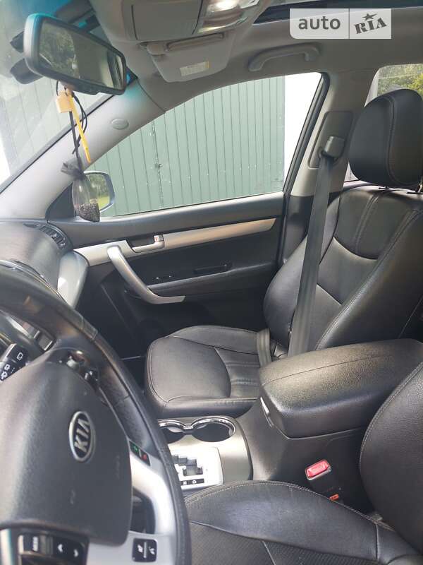 Позашляховик / Кросовер Kia Sorento 2011 в Львові