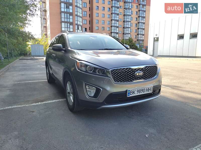 Позашляховик / Кросовер Kia Sorento 2016 в Кам'янець-Подільському